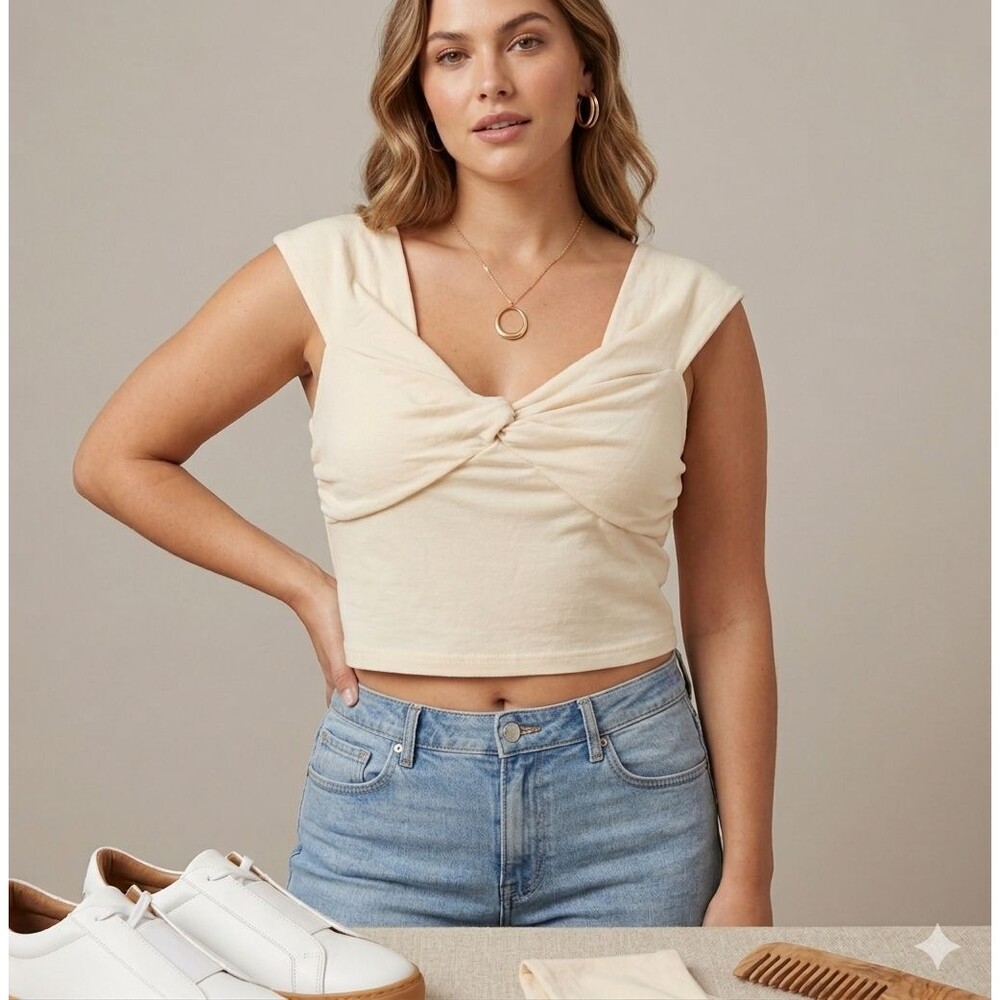 Live in the Moment Women’s M Sleeveless Crop Top Beige Front Twist Knot Blouse